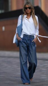 15 Jeans That Make Women Over 40 Look Effortlessly Stylish
