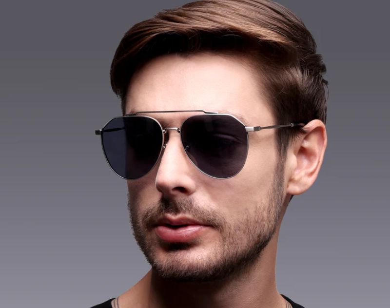 Gold Round Sunglasses