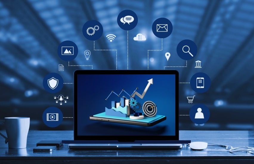 Smart Digital Marketing Tips for Entrepreneurs from Adil Raseed