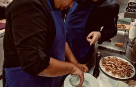 Study abroad consultant in France assisting students with internship opportunities