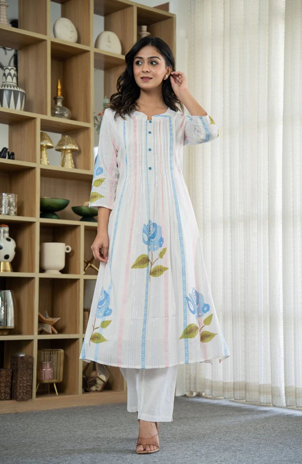 White & Blue Hand-Painted Floral Kurta Se